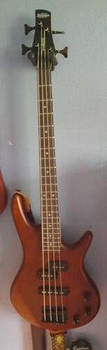 Bass Ibanez gio mikro bass